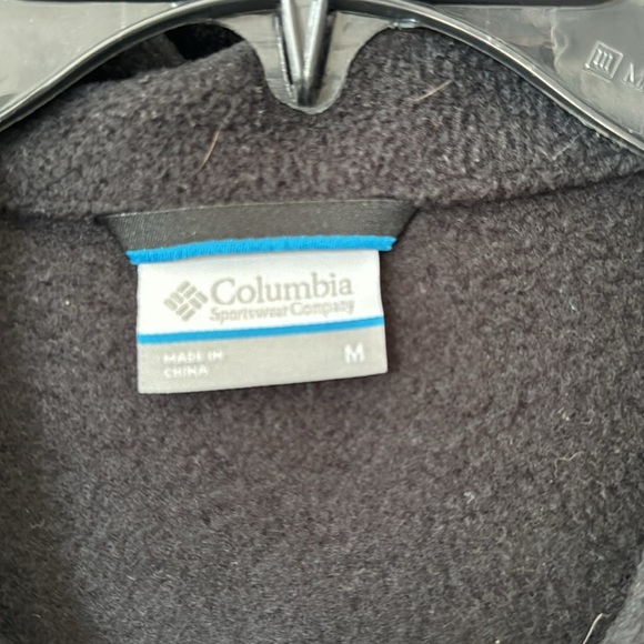 Columbia Iowa Hawkeyes fleece vest - Picture 2 of 4